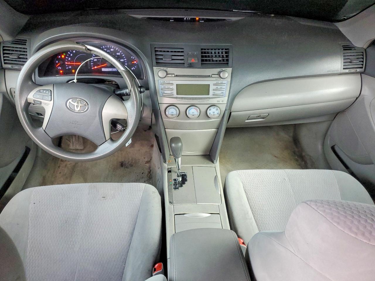 2011 TOYOTA CAMRY