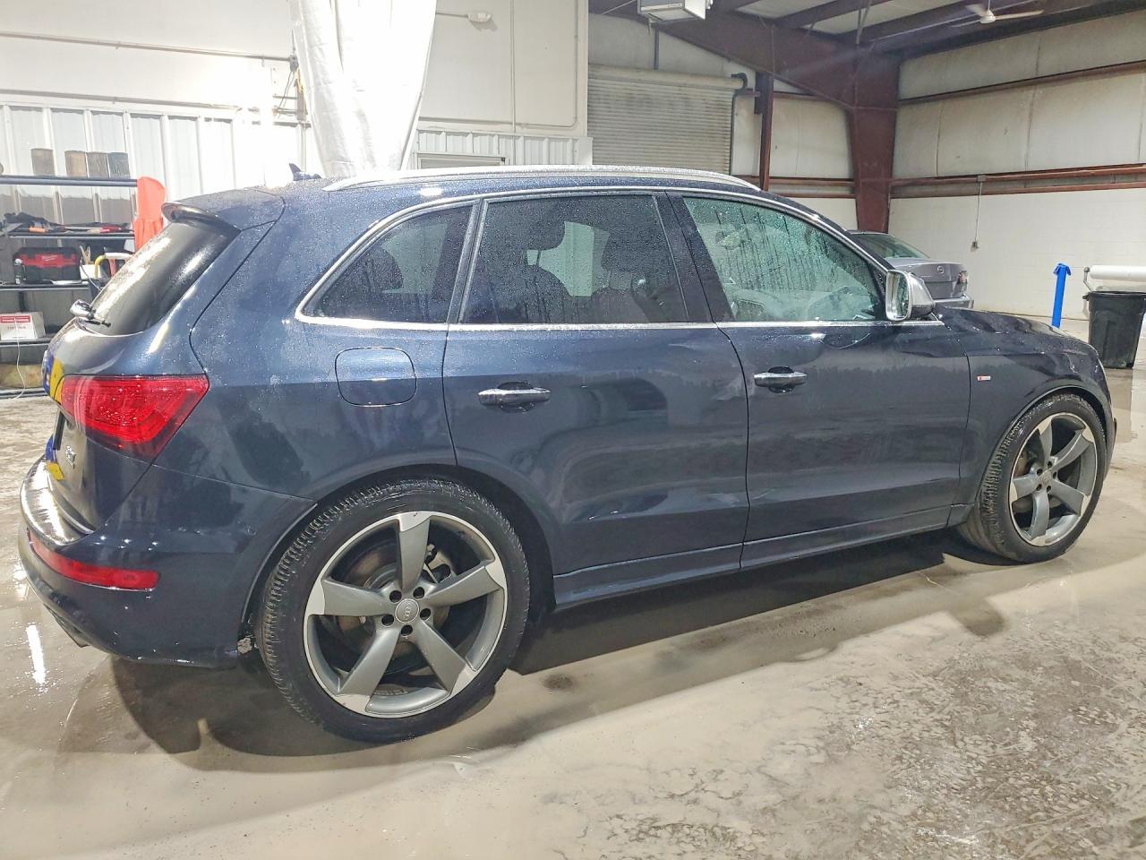 2015 AUDI Q5