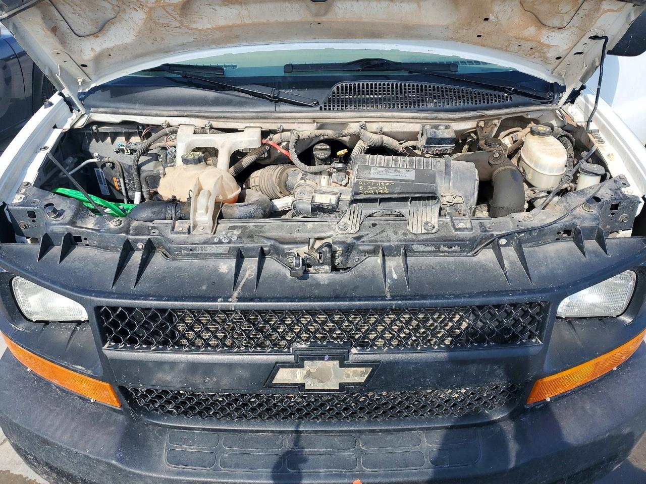 2017 CHEVROLET EXPRESS 2500
