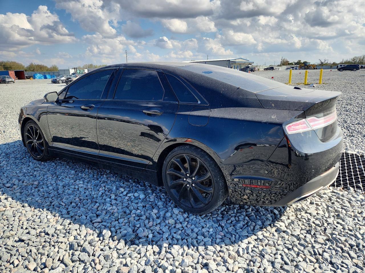 2020 LINCOLN MKZ