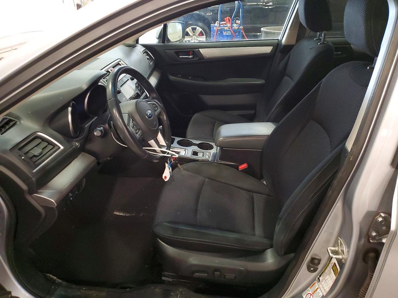 2017 SUBARU Outback