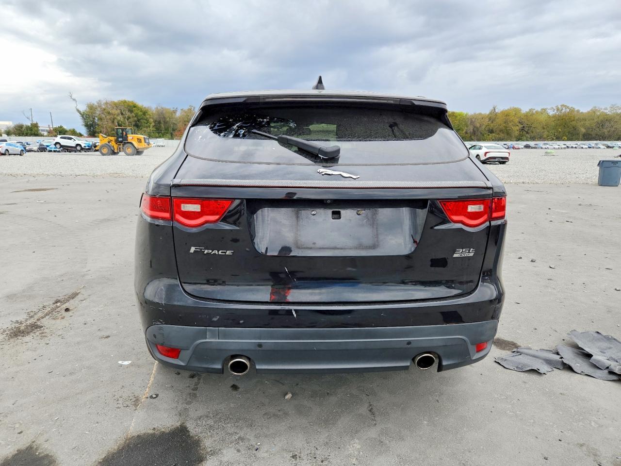 2017 JAGUAR F-Pace