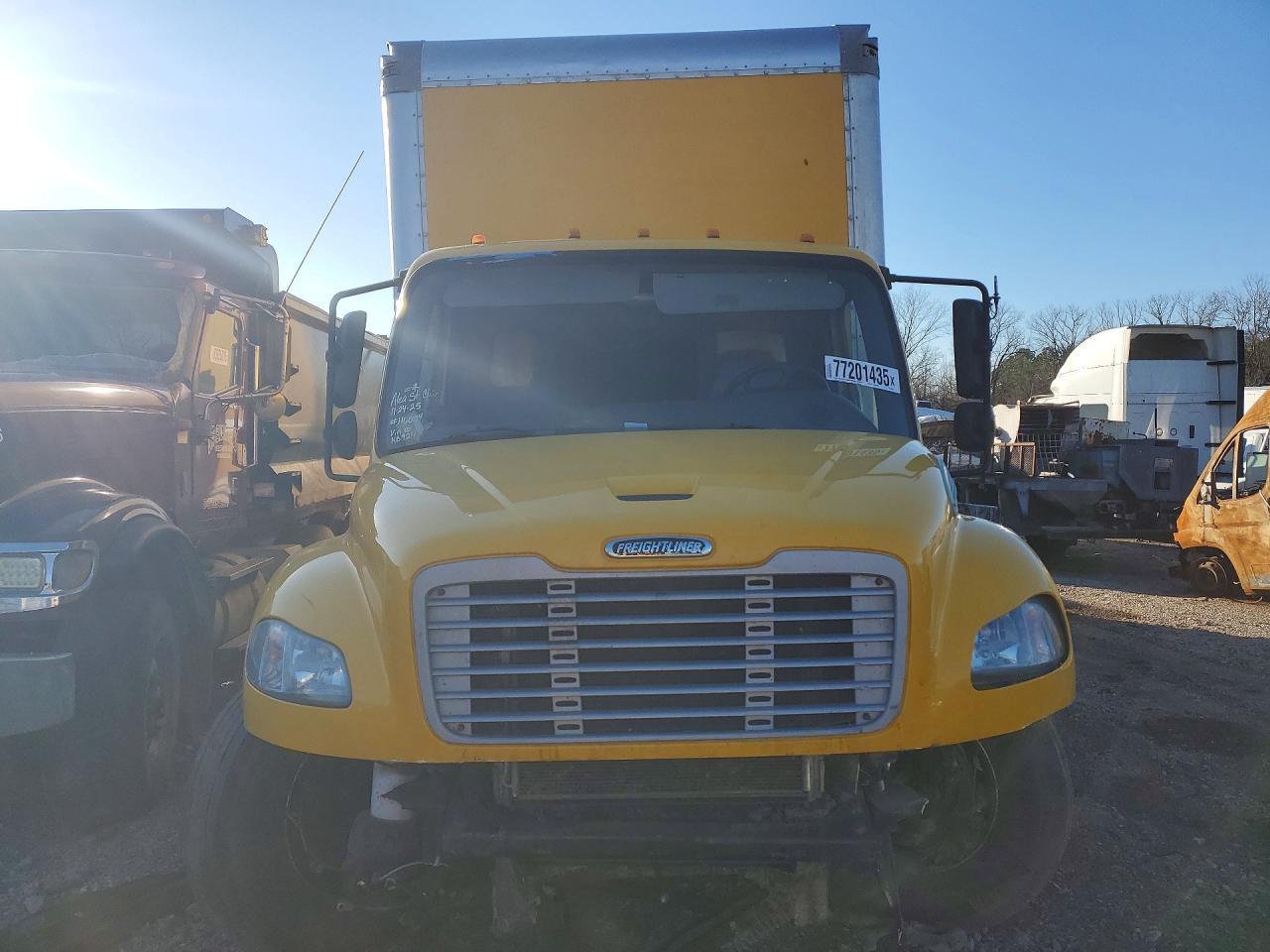 2019 FREIGHTLINER M2