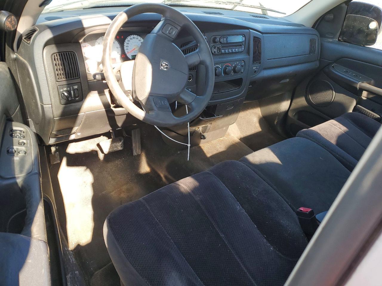 2004 DODGE RAM 1500