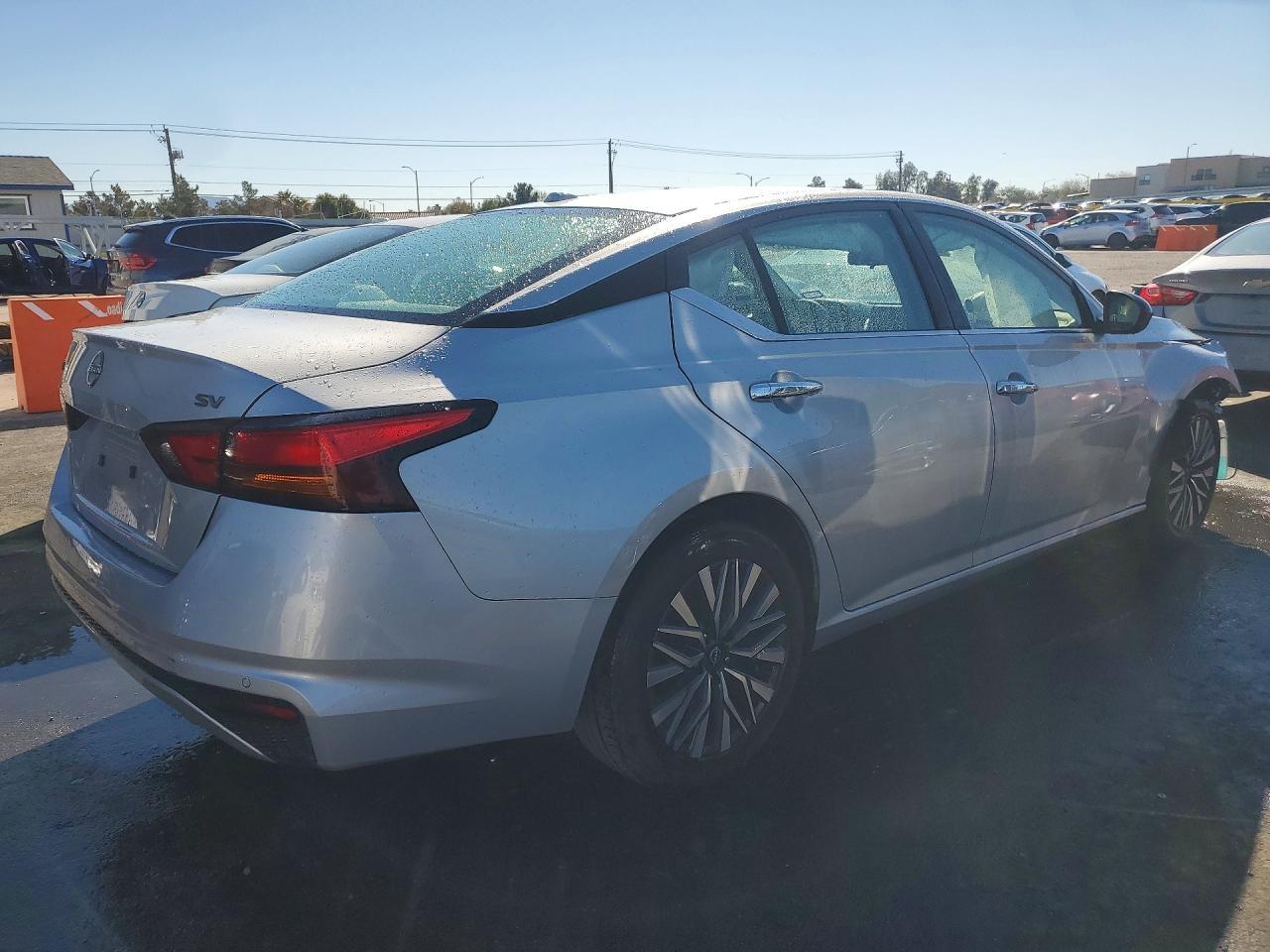 2024 NISSAN ALTIMA