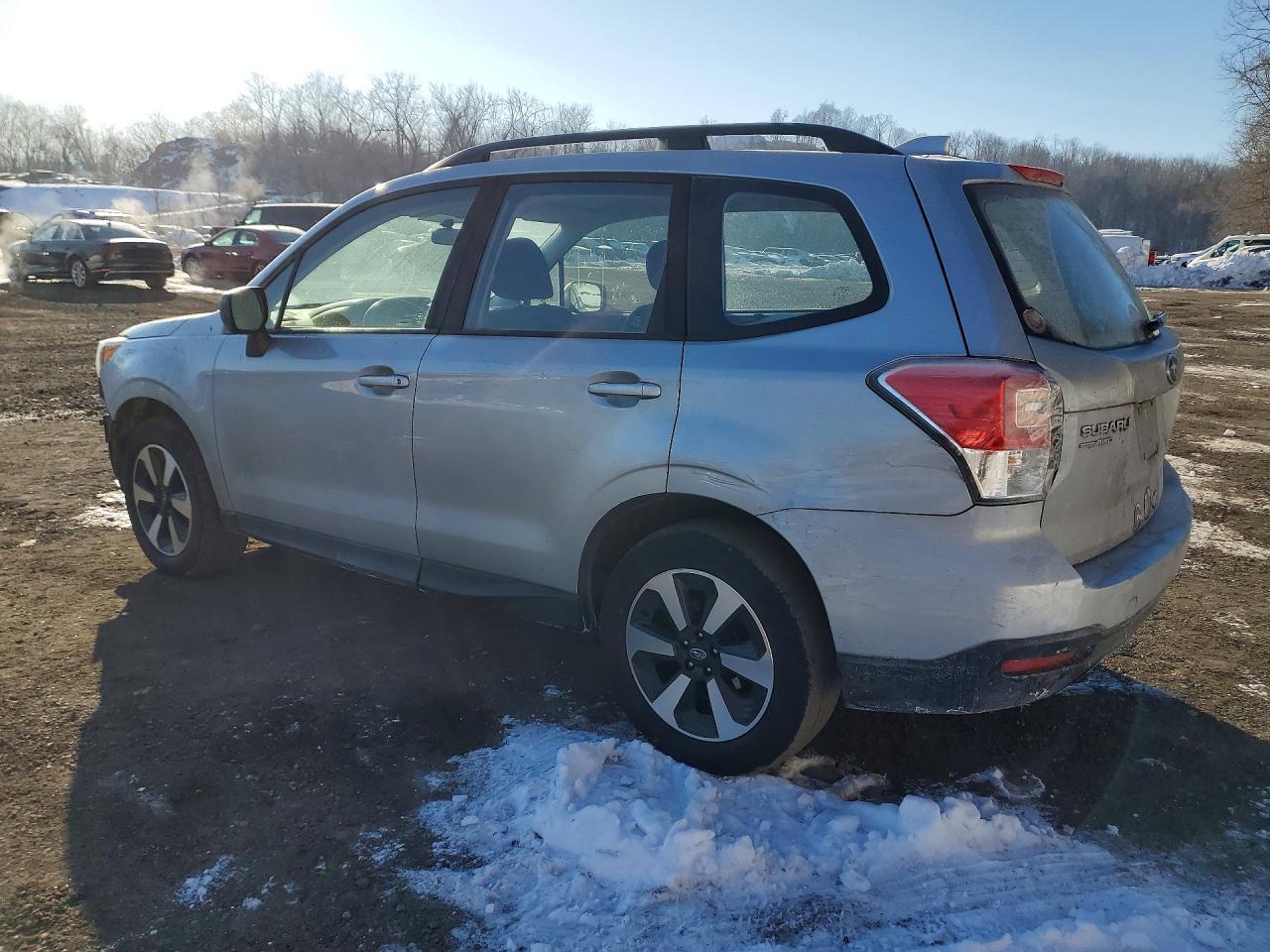 2017 SUBARU FORESTER