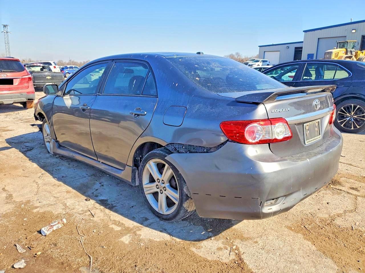 2013 TOYOTA COROLLA