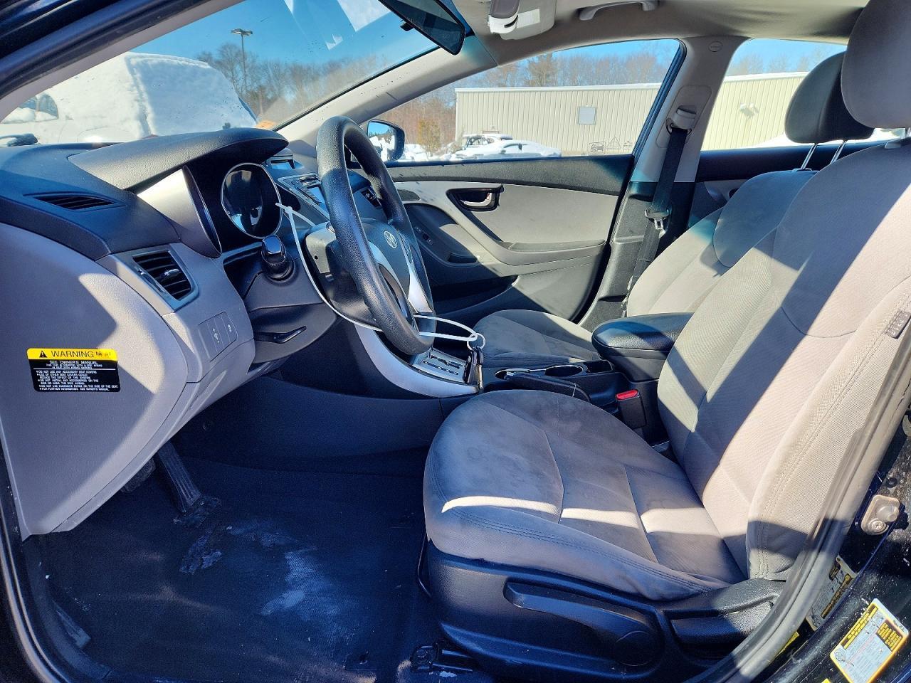 2011 HYUNDAI ELANTRA