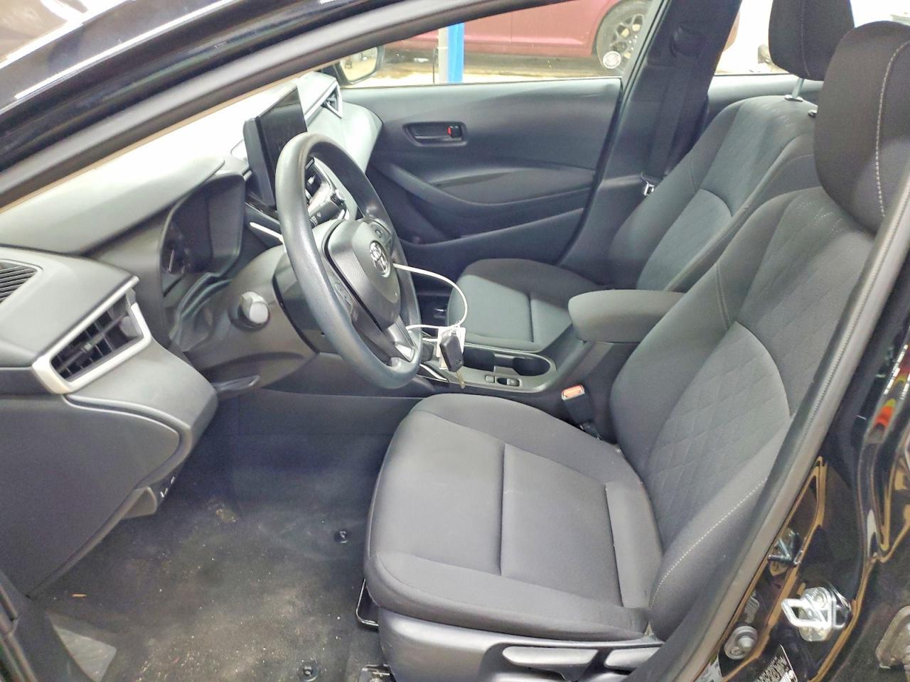 2025 TOYOTA COROLLA