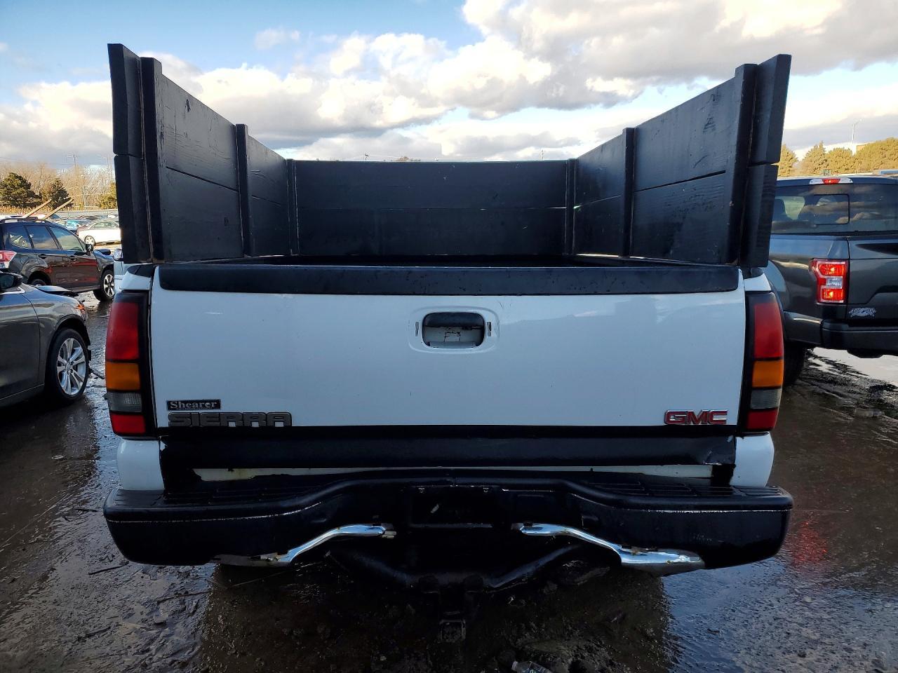 2005 GMC SIERRA 1500