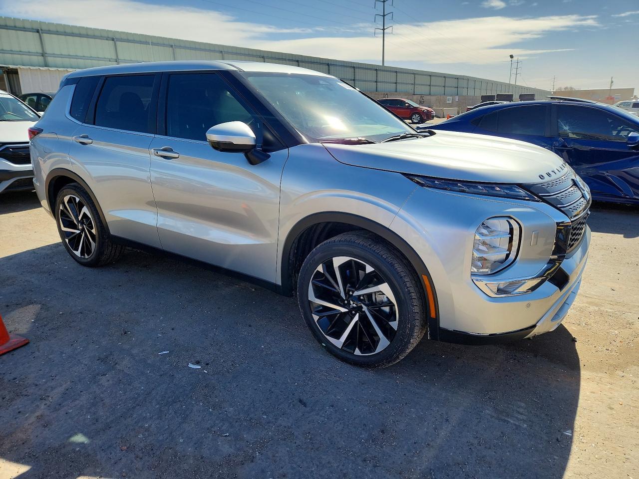 2024 MITSUBISHI outlander