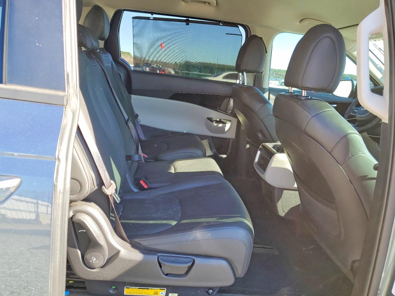 2024 KIA Carnival