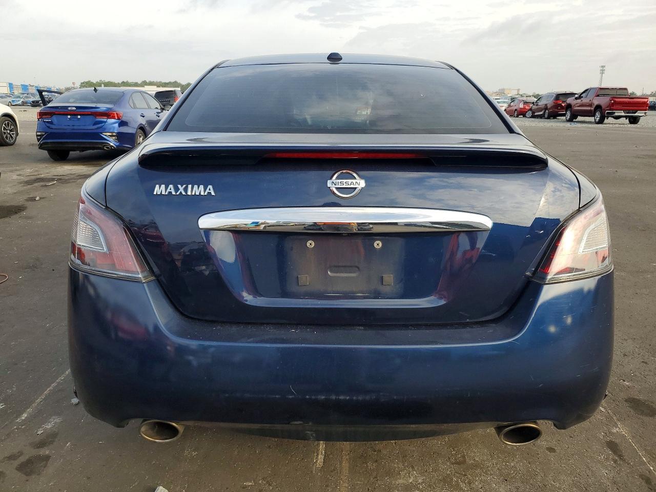2014 NISSAN Maxima