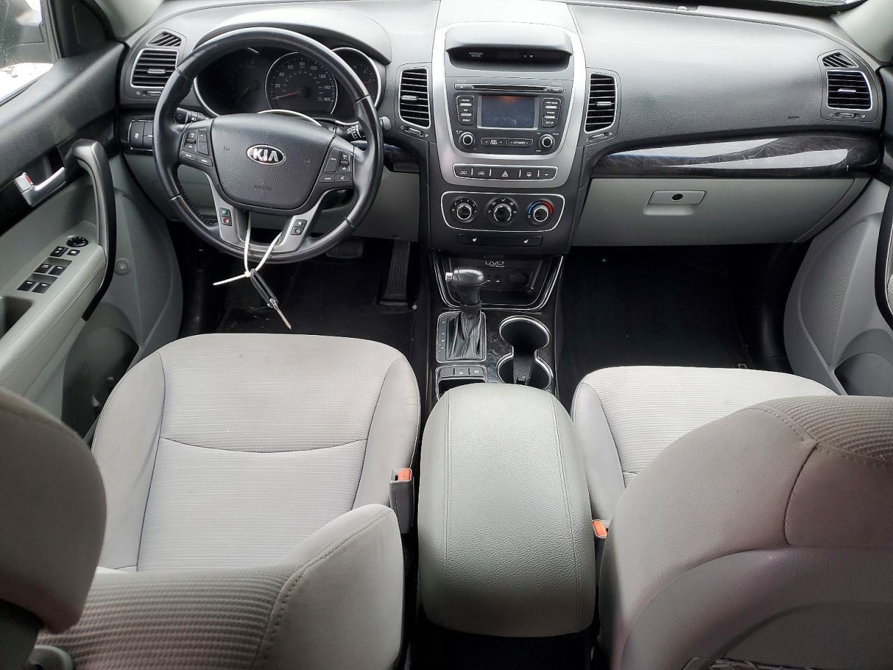 2014 KIA SORENTO