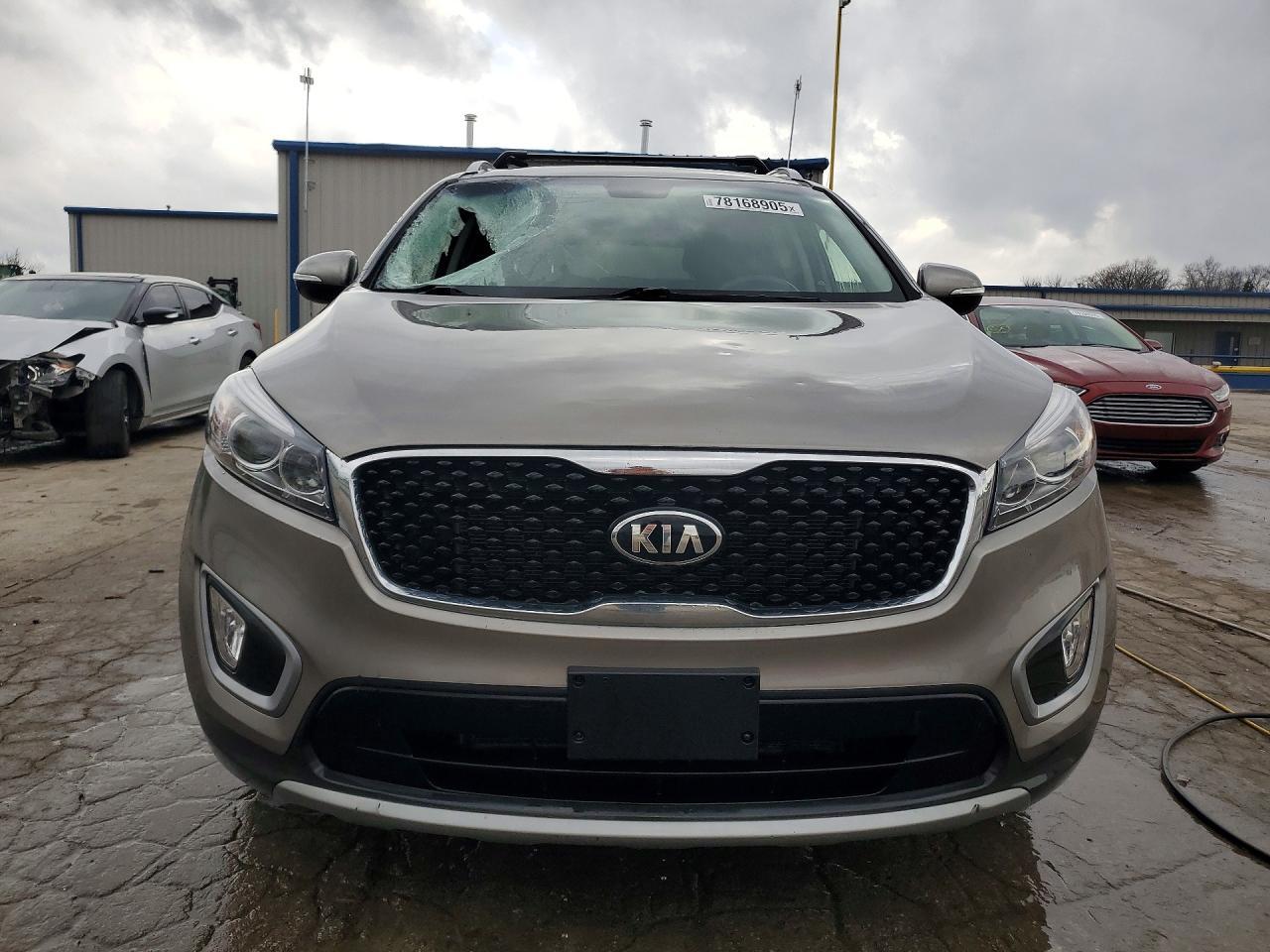 2016 KIA SORENTO