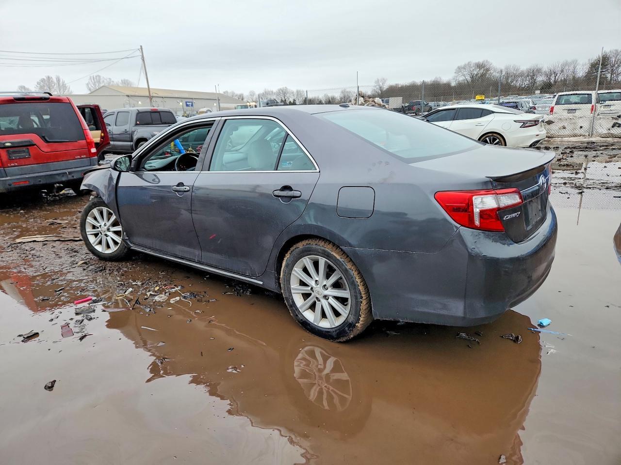 2012 TOYOTA CAMRY