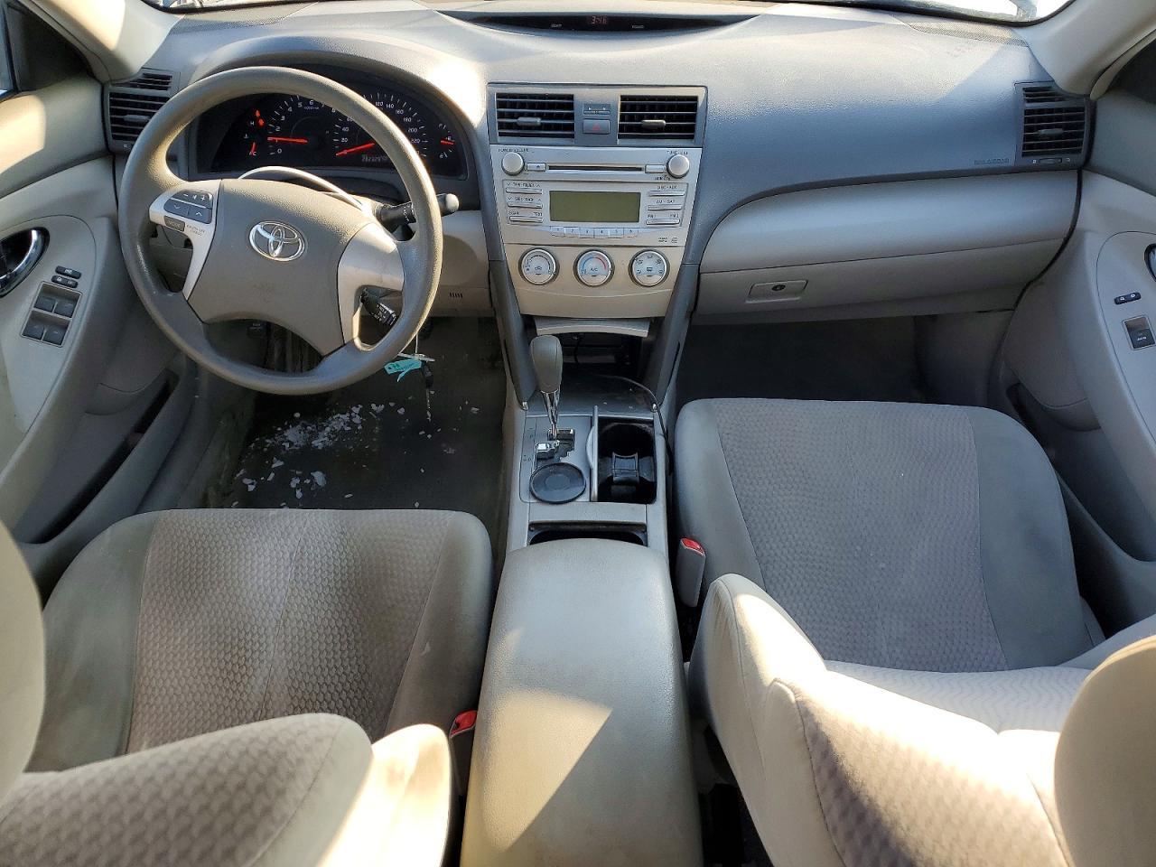 2010 TOYOTA CAMRY