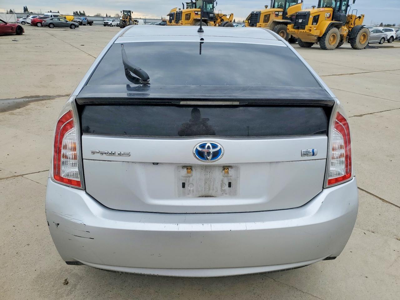 2015 TOYOTA PRIUS