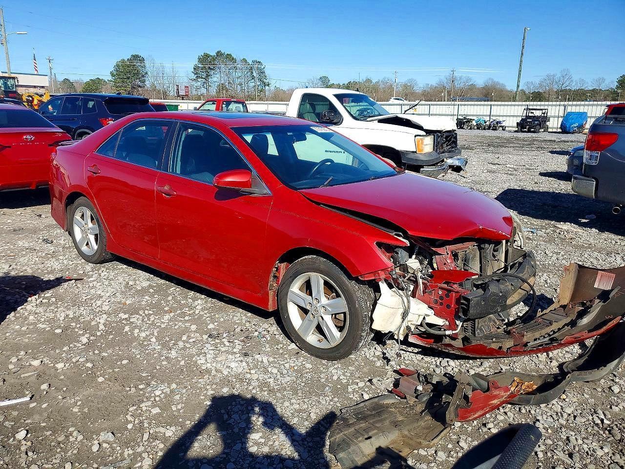 2013 TOYOTA CAMRY
