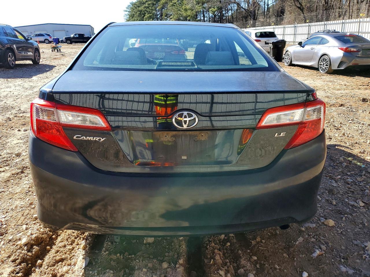 2012 TOYOTA CAMRY