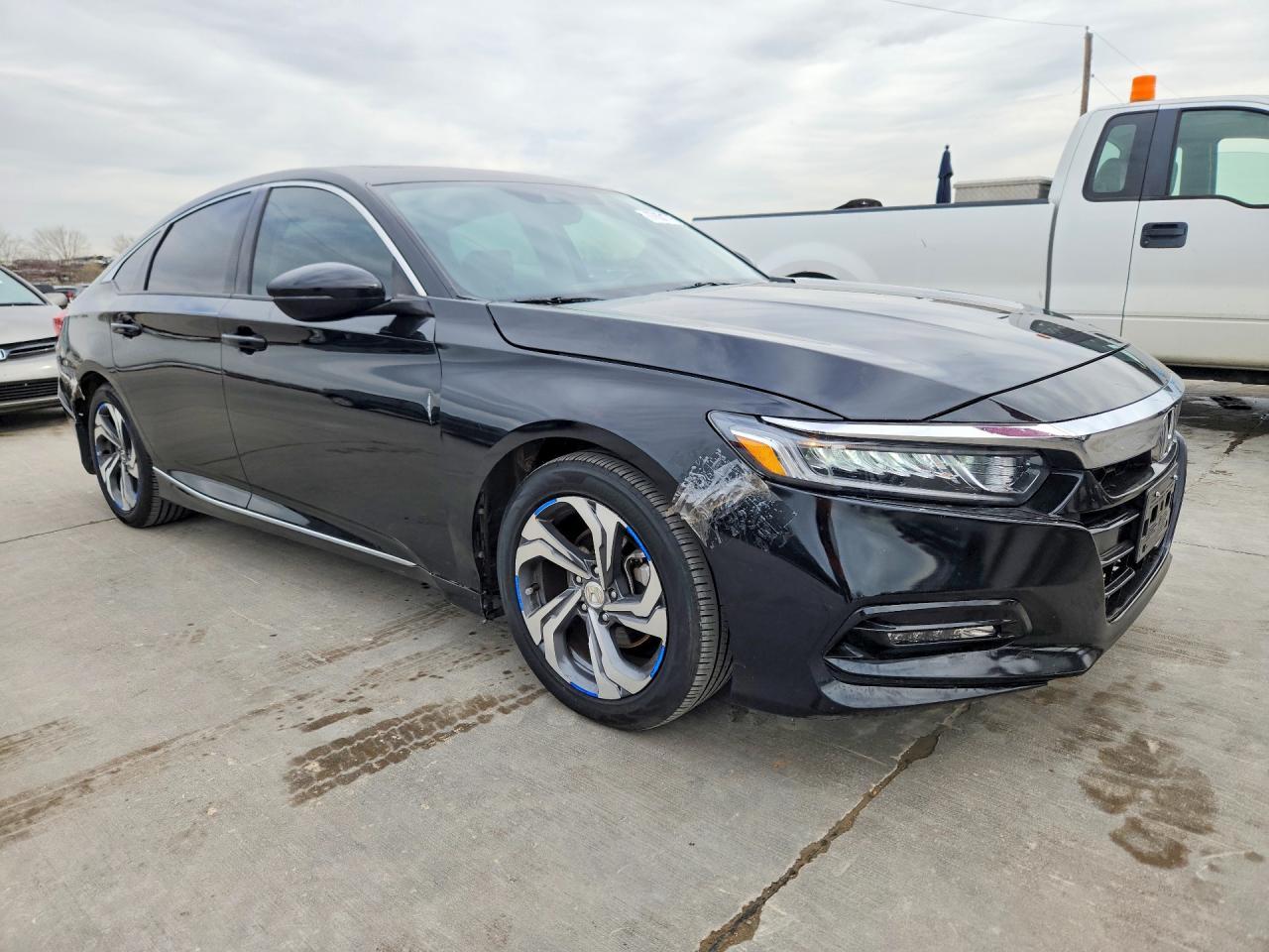 2018 HONDA ACCORD