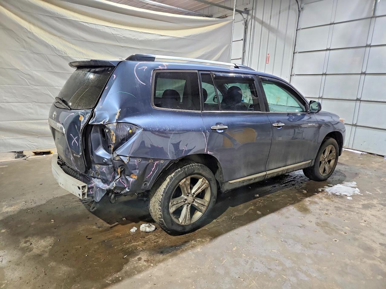 2012 TOYOTA HIGHLANDER