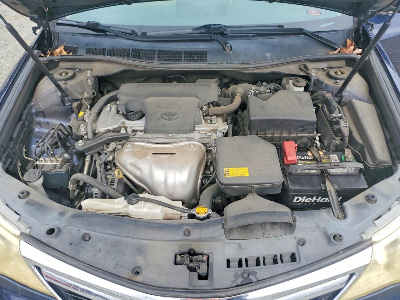 2014 TOYOTA CAMRY