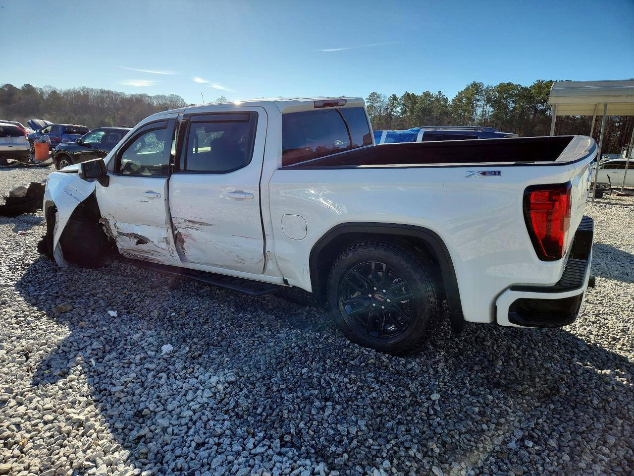 2024 GMC Sierra