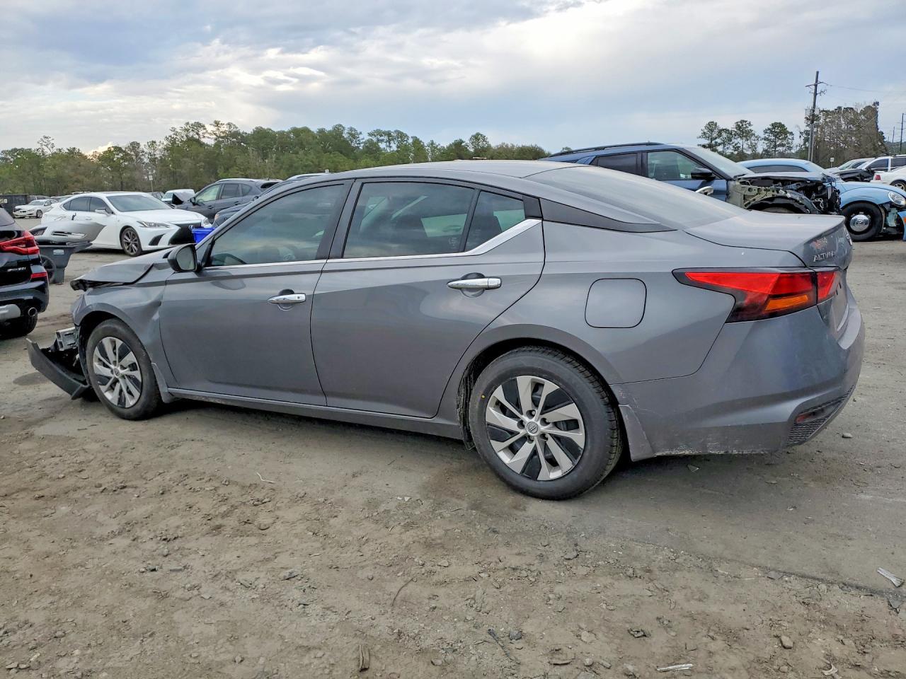 2024 NISSAN ALTIMA