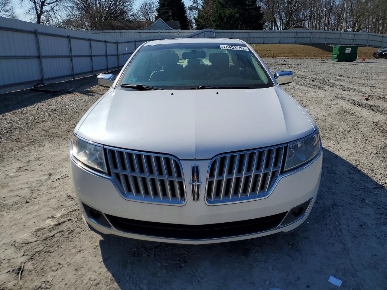 2011 LINCOLN MKZ