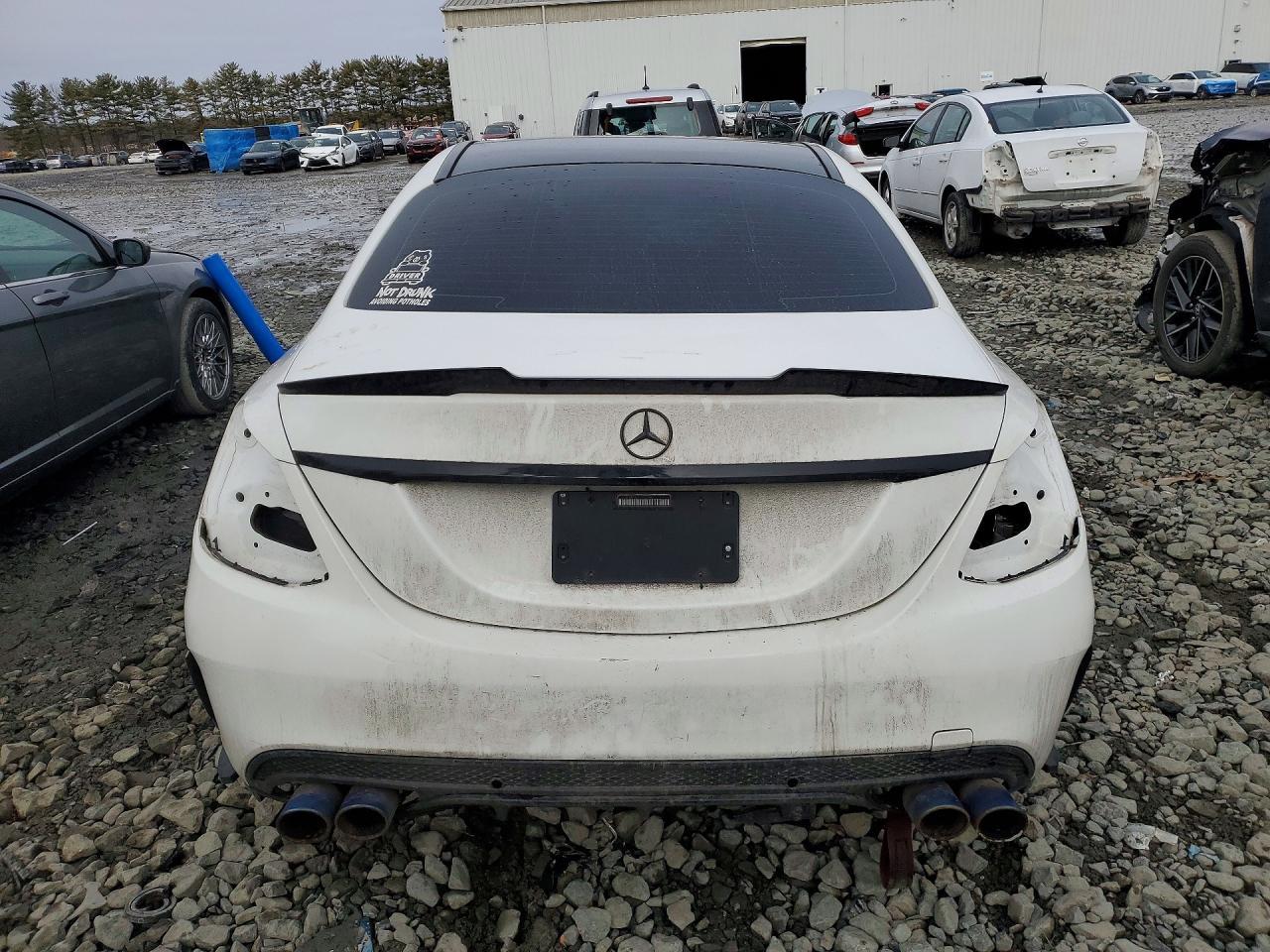 2016 MERCEDES-BENZ C-CLASS