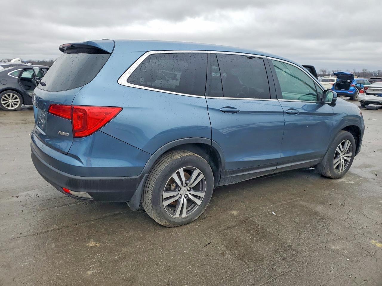 2017 HONDA PILOT