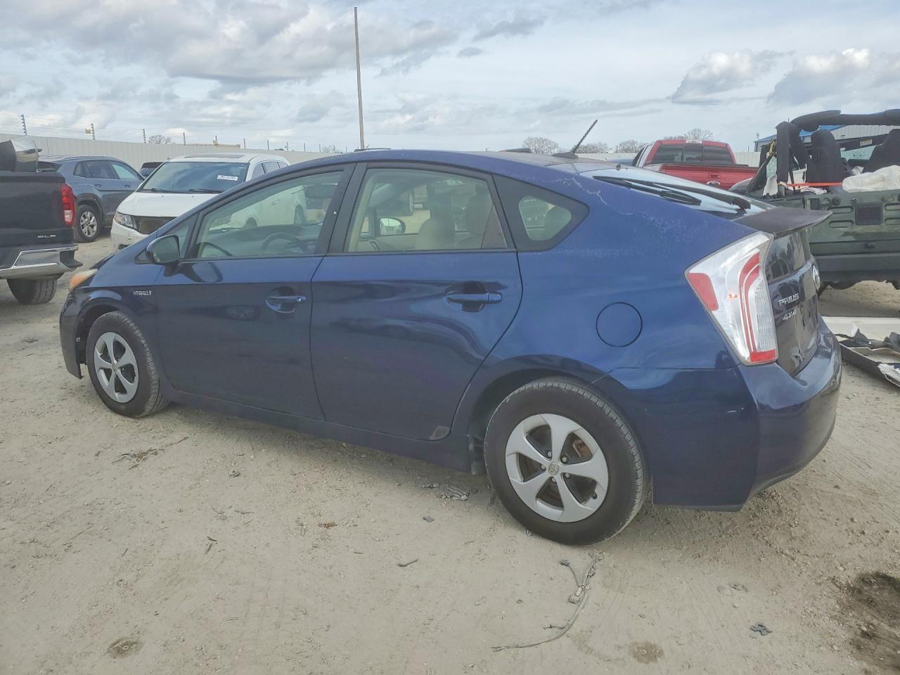 2012 TOYOTA PRIUS
