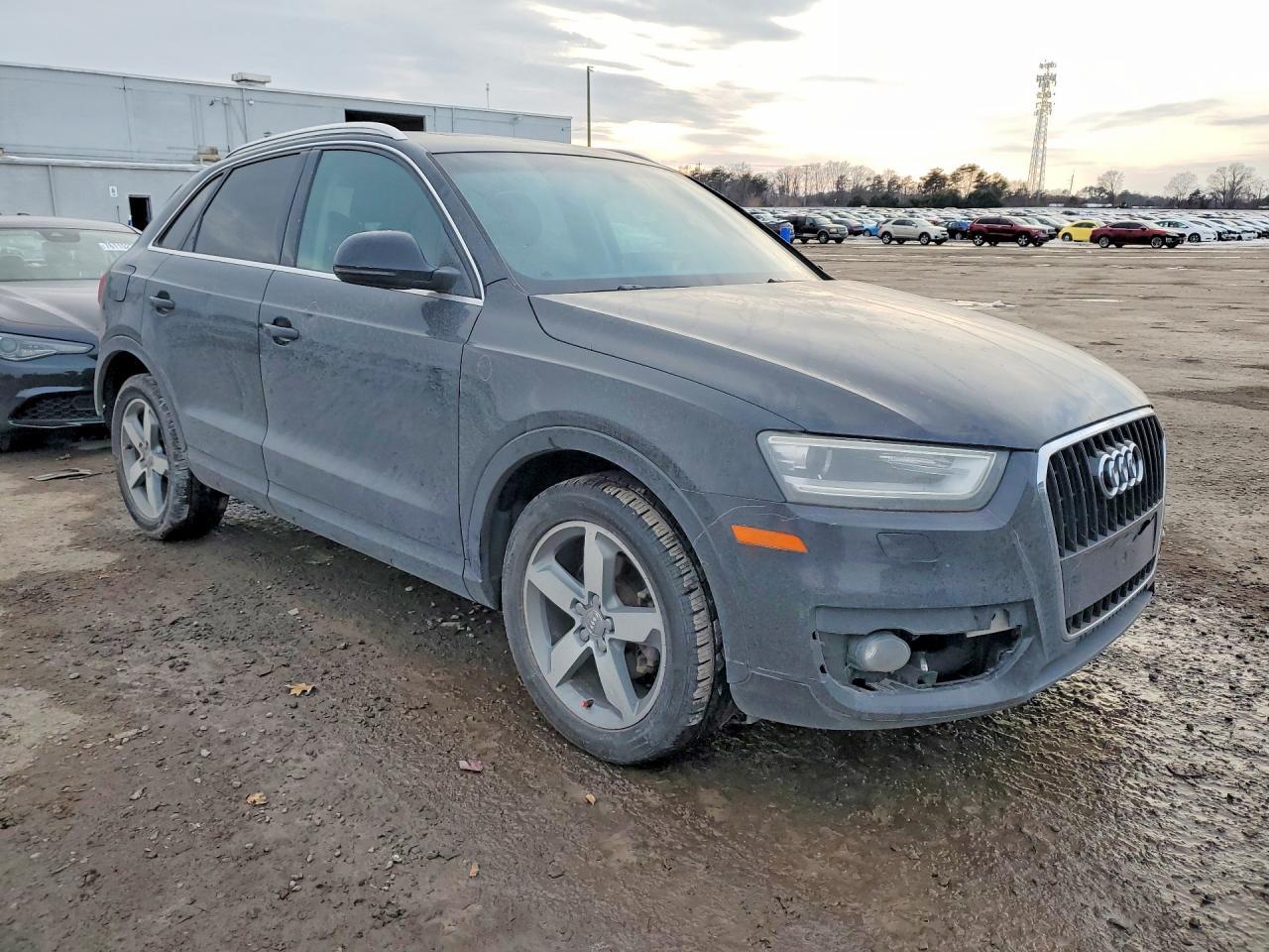 2015 AUDI Q3