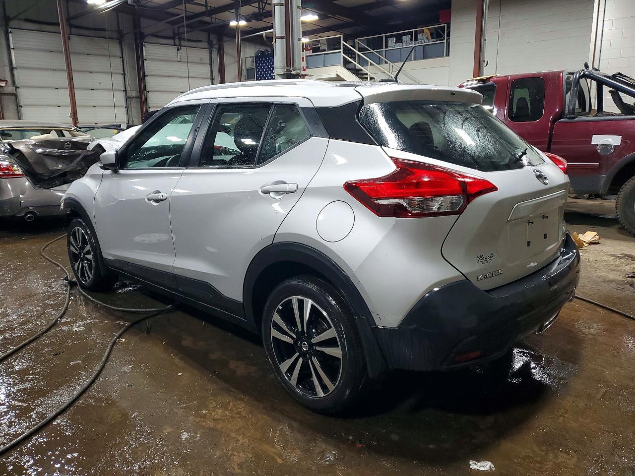 2019 NISSAN KICKS