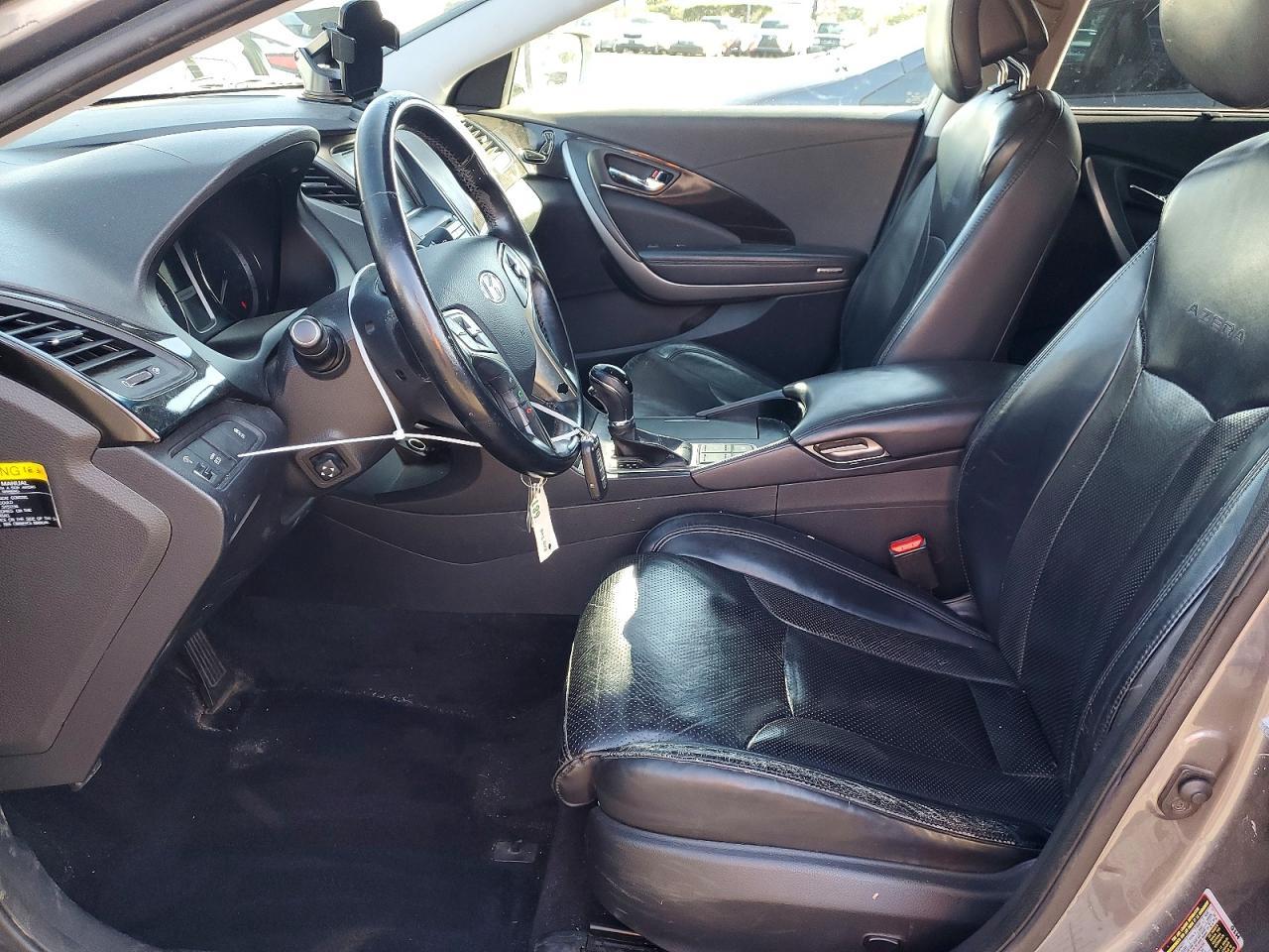 2013 HYUNDAI Azera