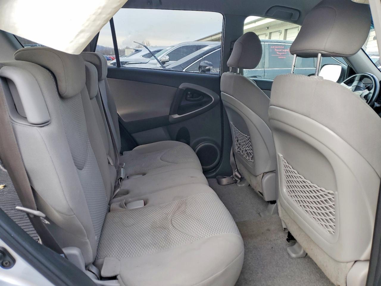 2006 TOYOTA RAV4