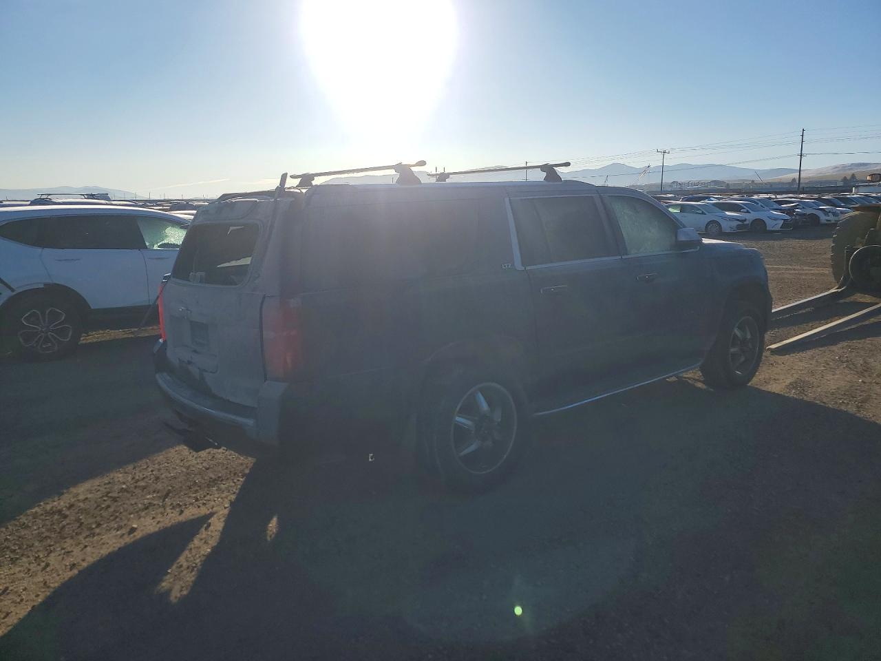 2015 CHEVROLET Suburban