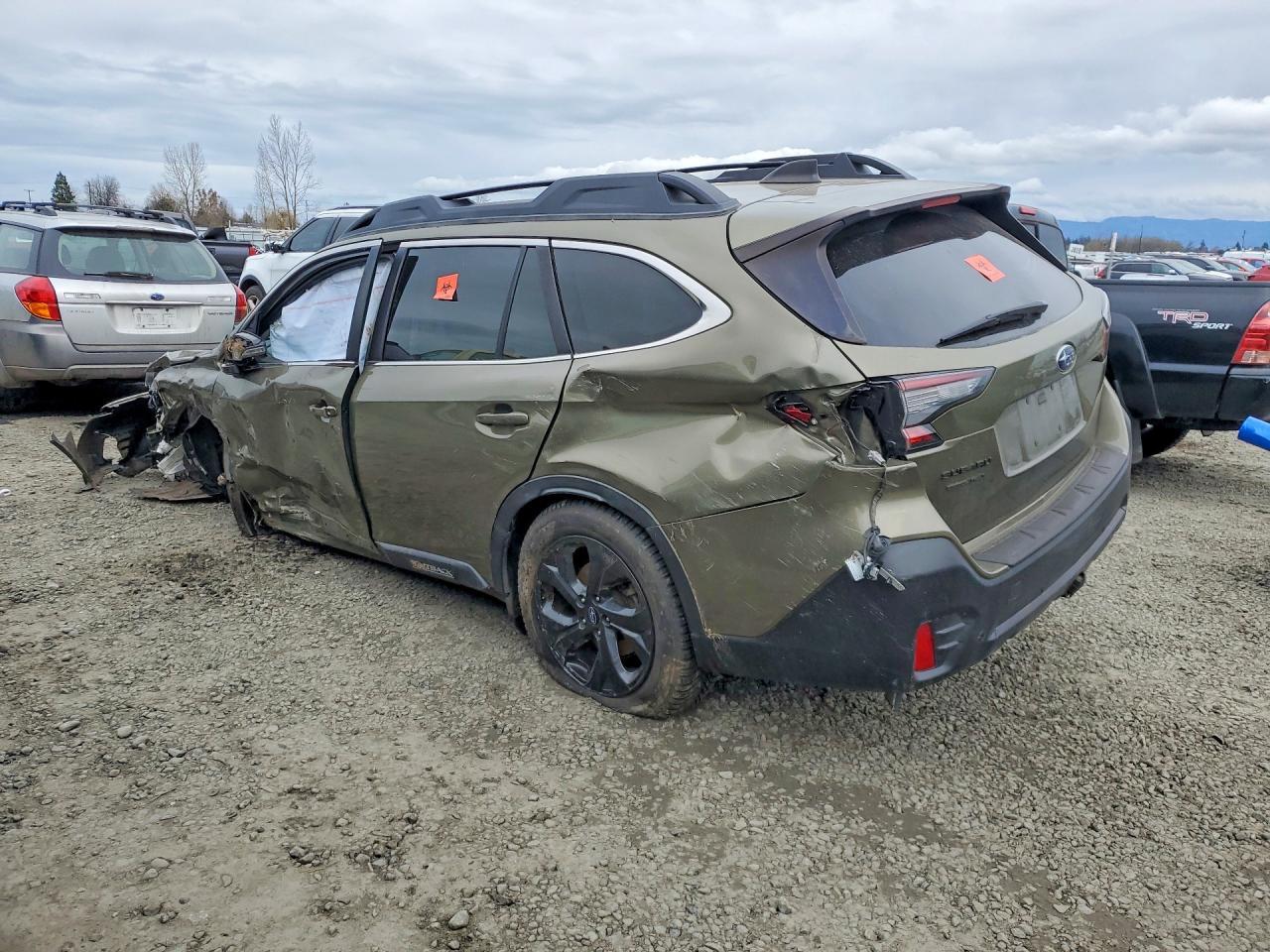 2021 SUBARU Outback