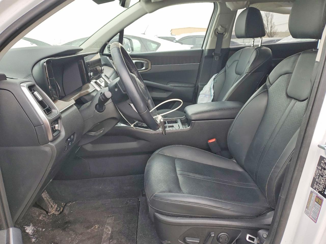 2023 KIA SORENTO