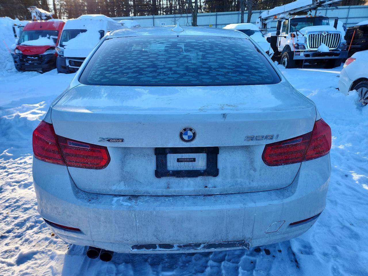 2014 BMW 3 SERIES