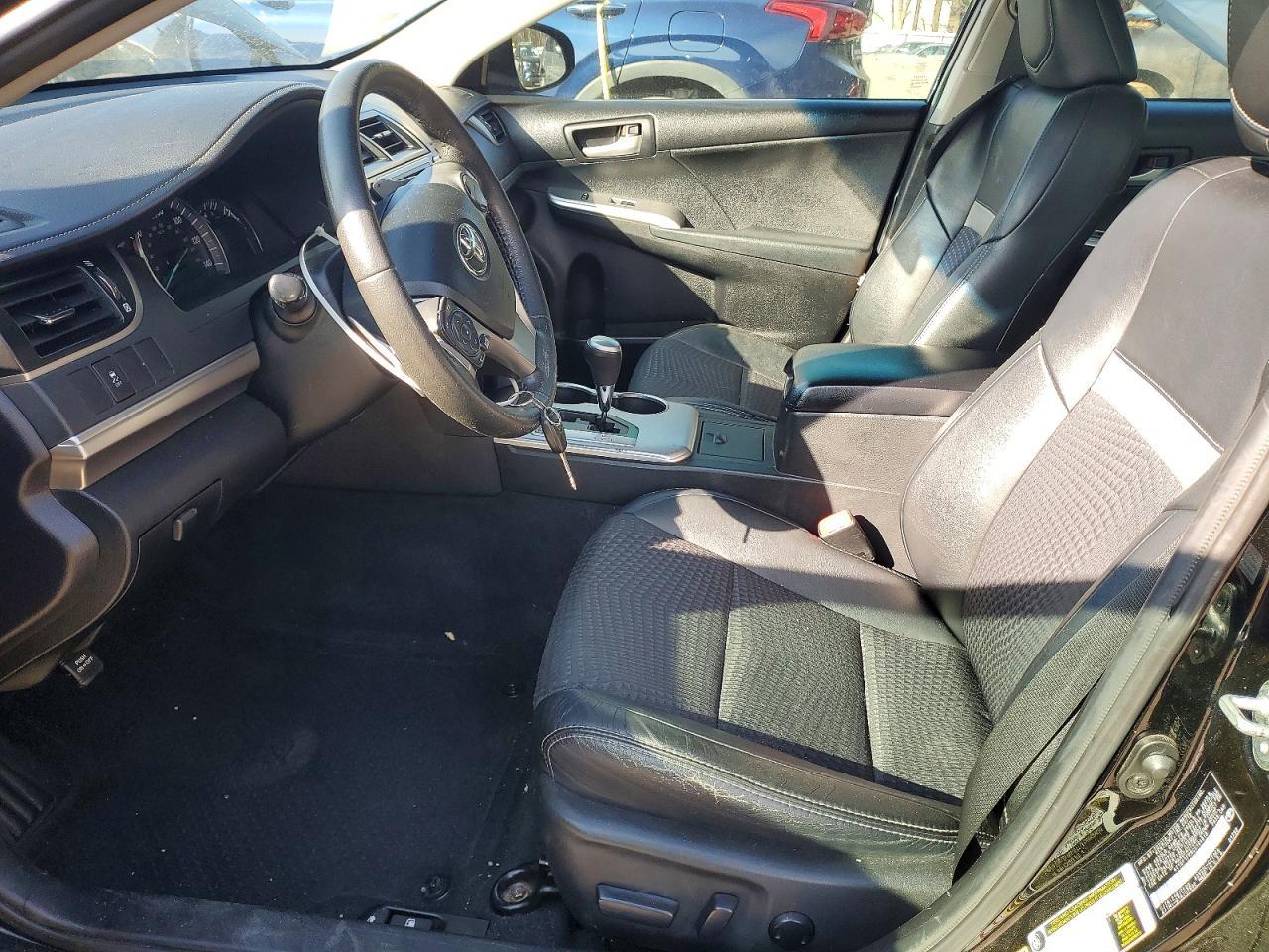 2012 TOYOTA CAMRY