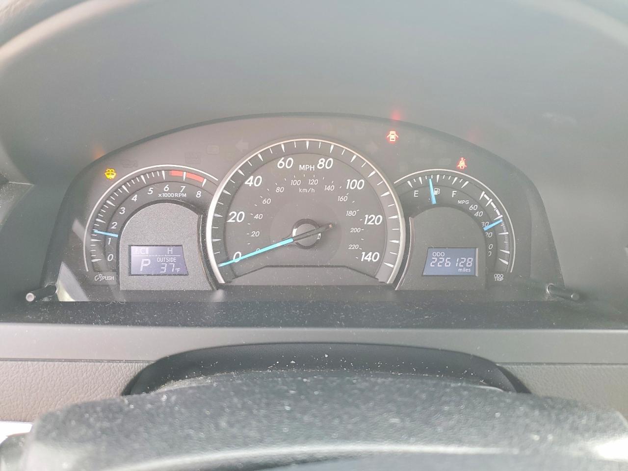 2012 TOYOTA CAMRY