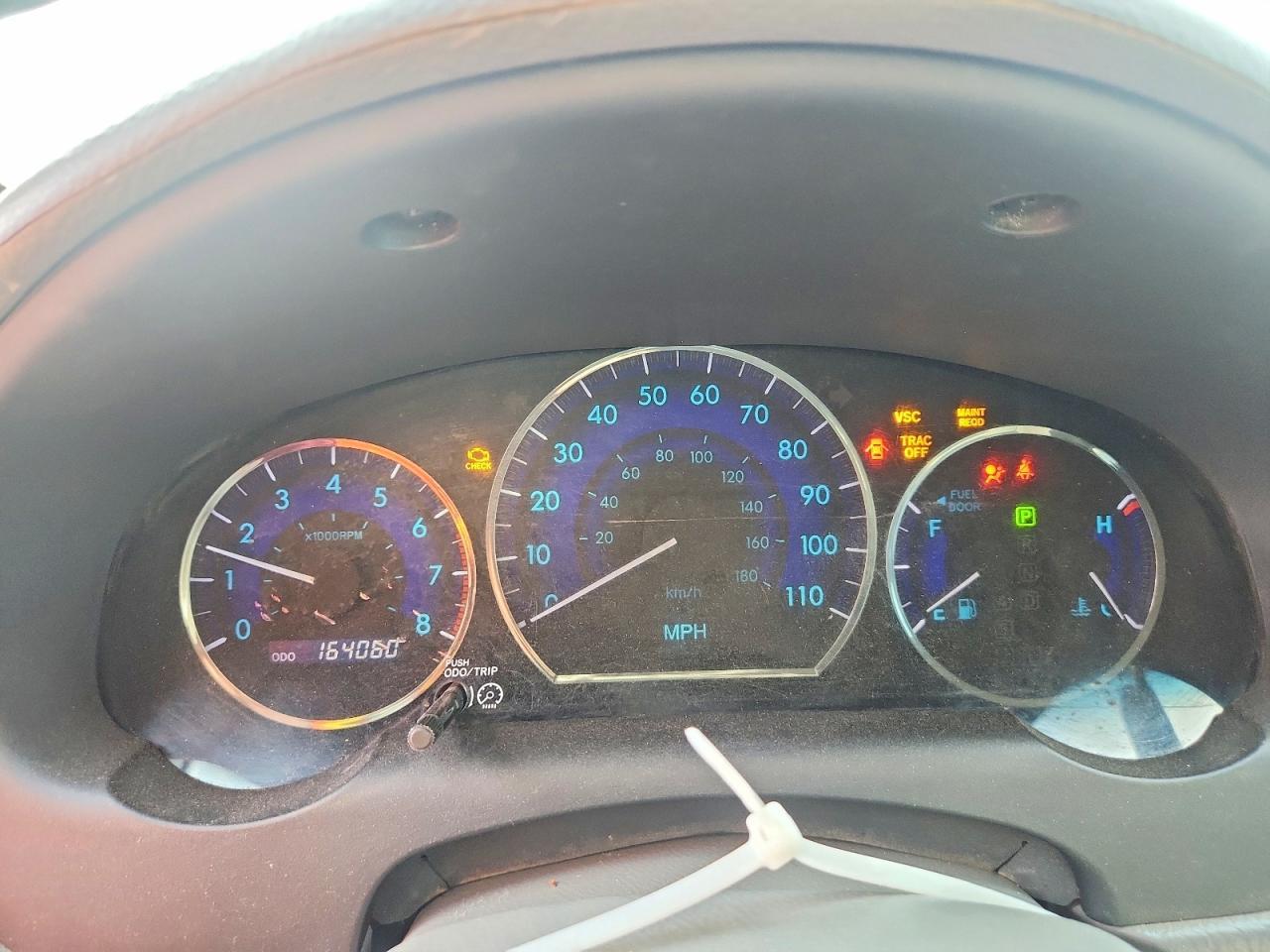 2010 TOYOTA SIENNA