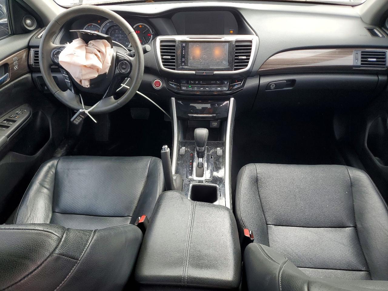 2017 HONDA ACCORD
