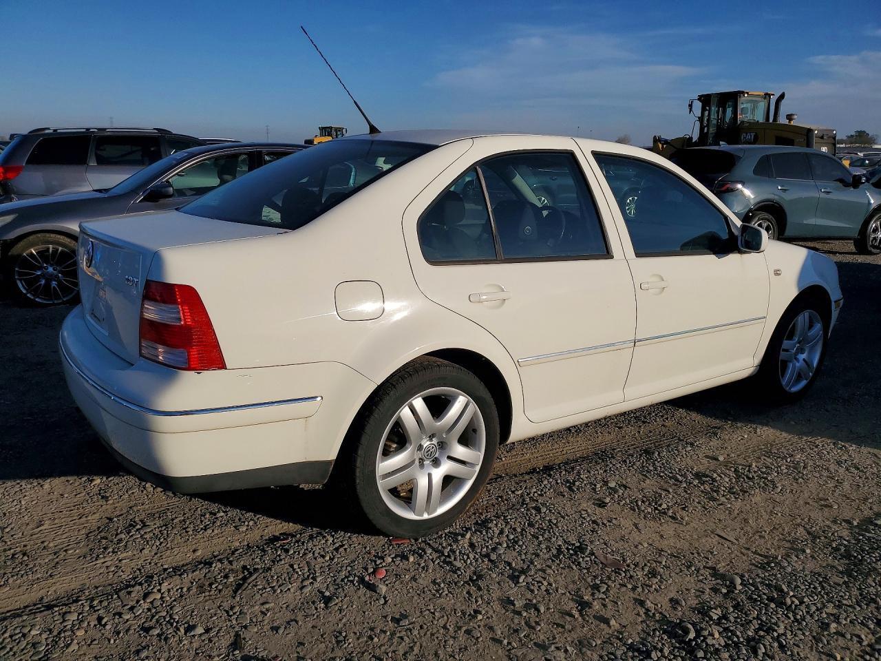 2004 VOLKSWAGEN JETTA