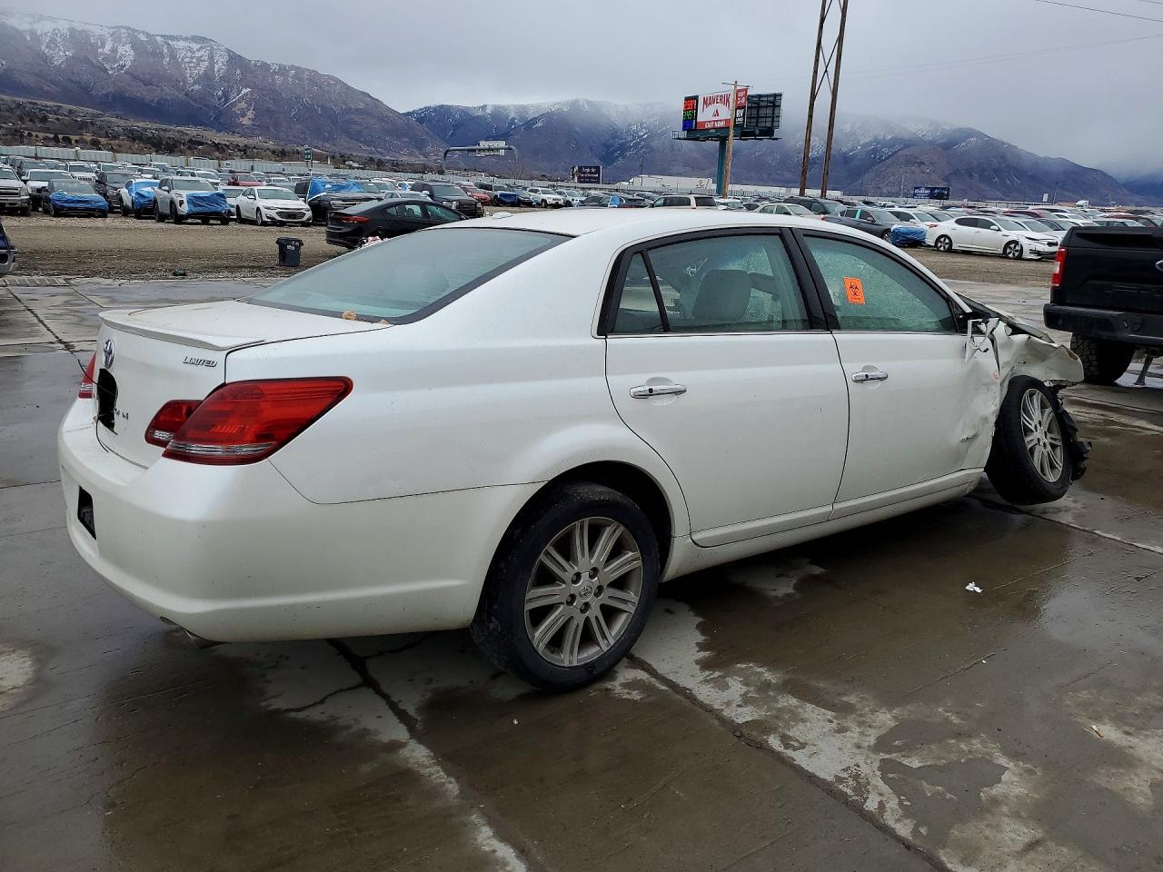 2009 TOYOTA Avalon