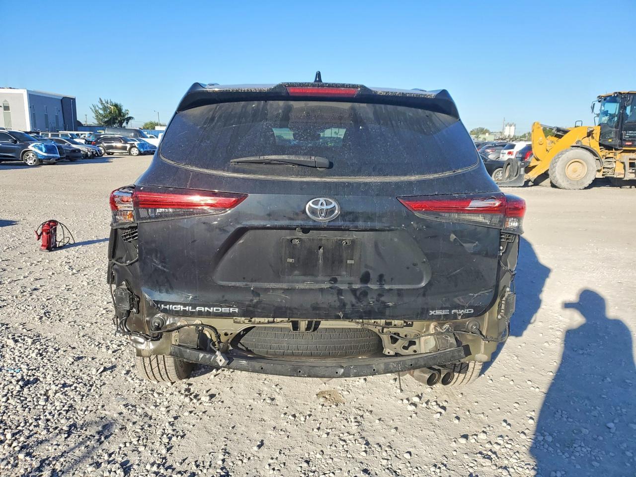 2021 TOYOTA HIGHLANDER