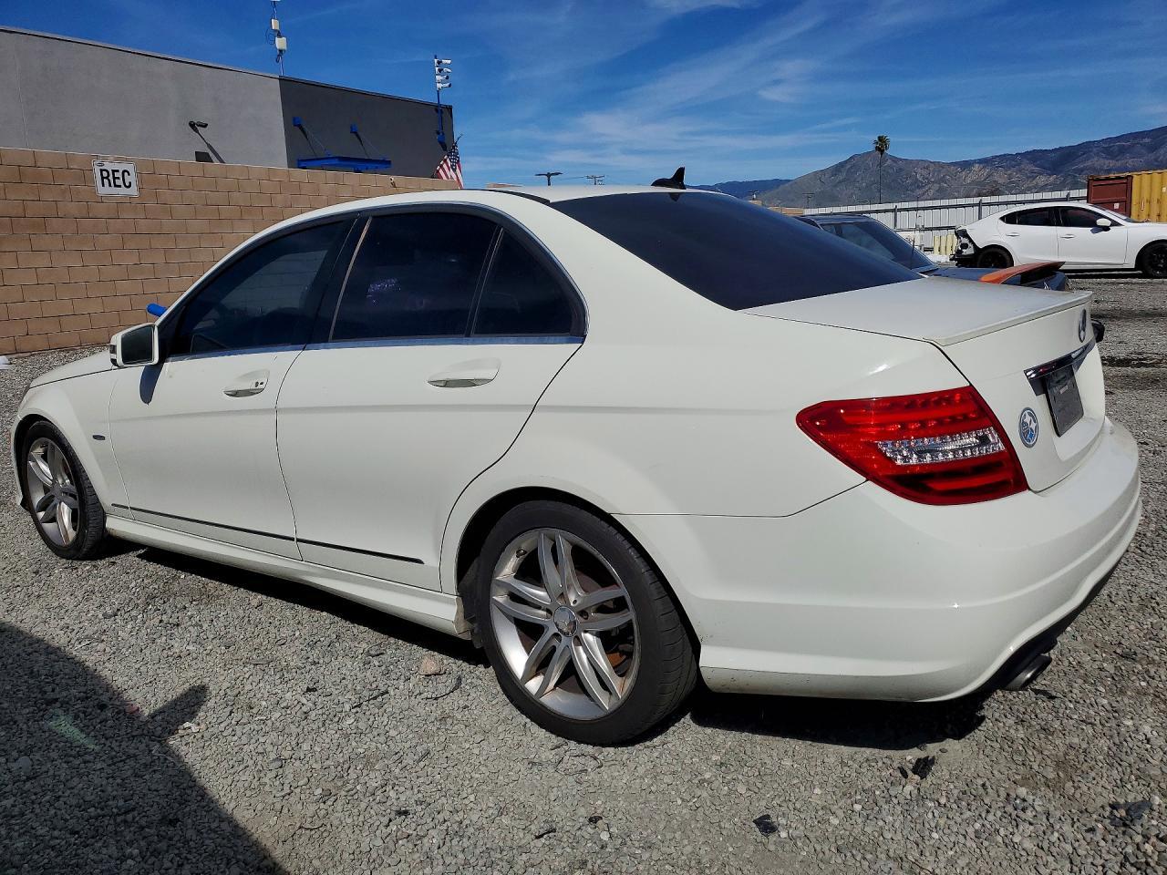 2012 MERCEDES-BENZ C-CLASS