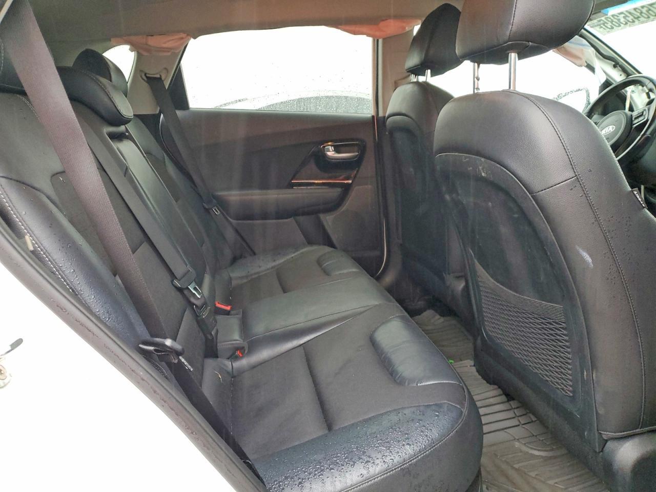 2017 KIA Niro
